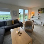 Family With Jacuzzi And Fireplace Hejls