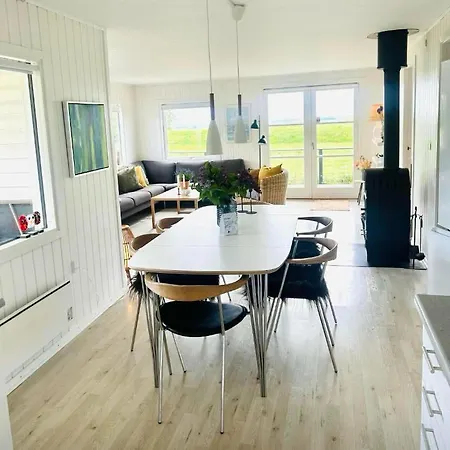 Family With Jacuzzi And Fireplace Semesterbostad *