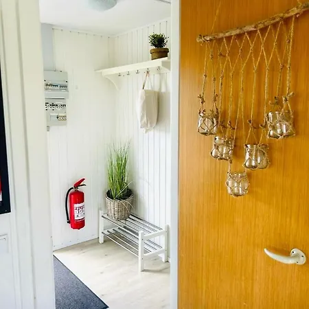 Family With Jacuzzi And Fireplace * Hejls