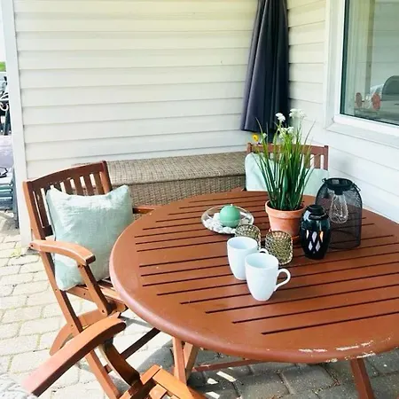 Family With Jacuzzi And Fireplace Semesterbostad