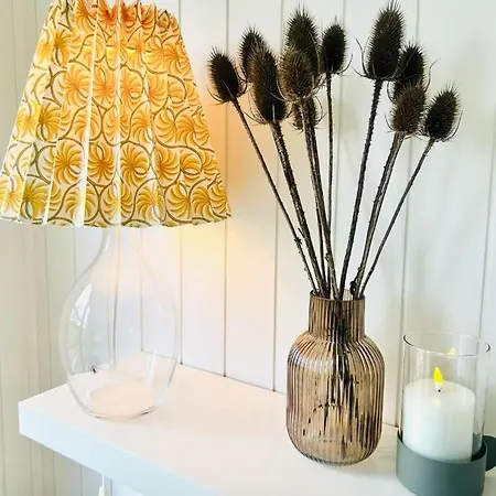 Family With Jacuzzi And Fireplace