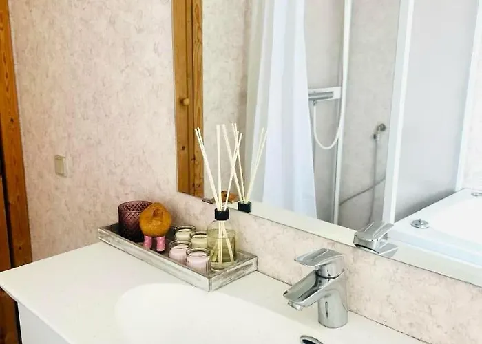 Casa vacanze Family With Jacuzzi And Fireplace *