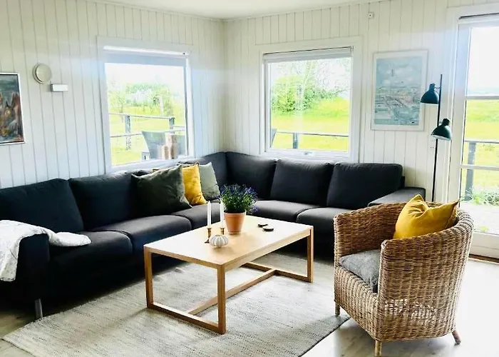 Family With Jacuzzi And Fireplace Hejls